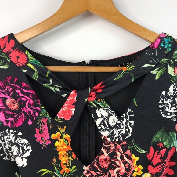 NWT Guess Black Floral Long Sleeve Romper - Picture 2 of 6